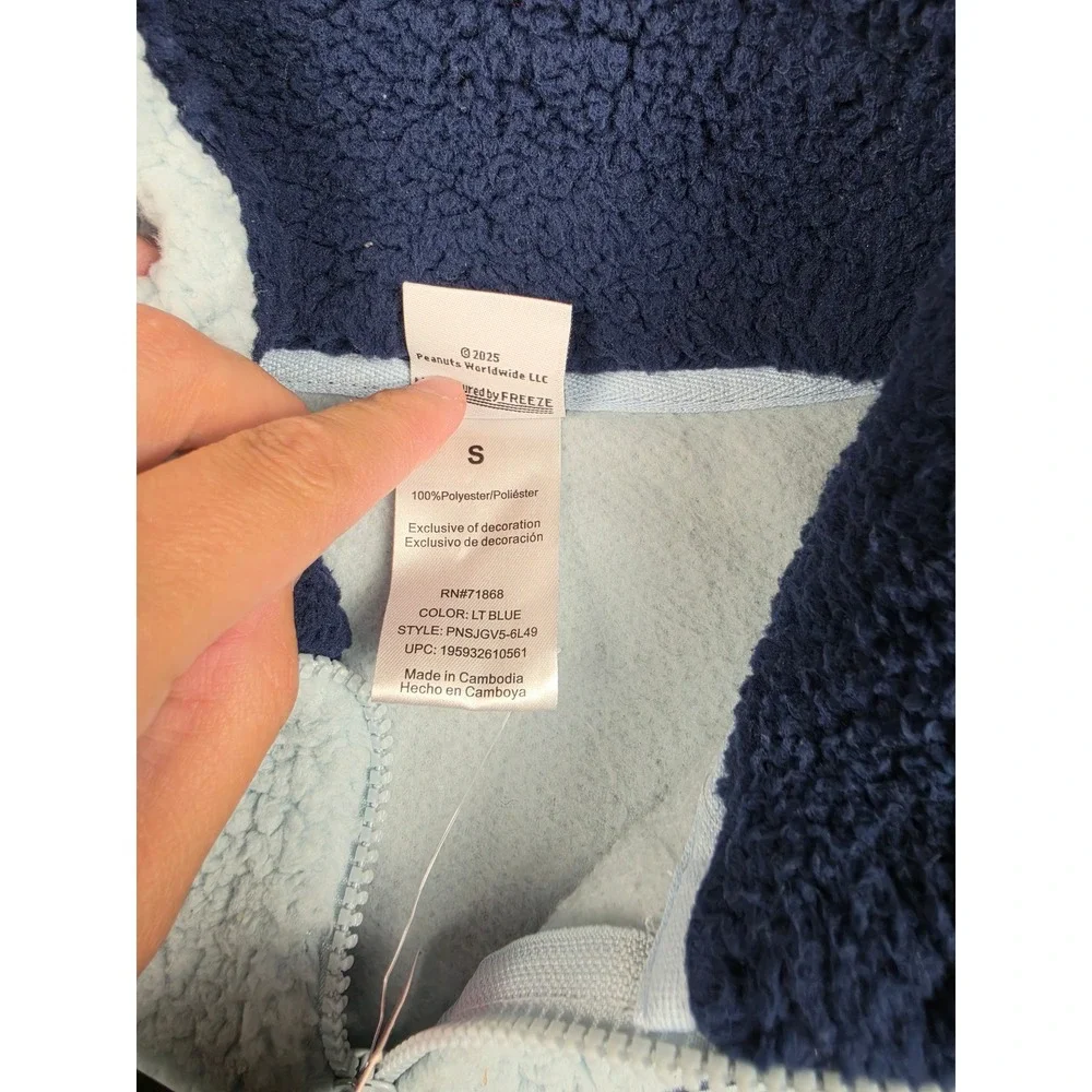 Peanuts Winter Sherpa Pullover Women S Blue Snoopy Hit The Slopes Stay Cool